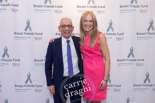 Sandy with Dr. Eric Winer at the 2024 Taste the Cure event [all subsequent photos taken by Carrie Draghi Photography]
